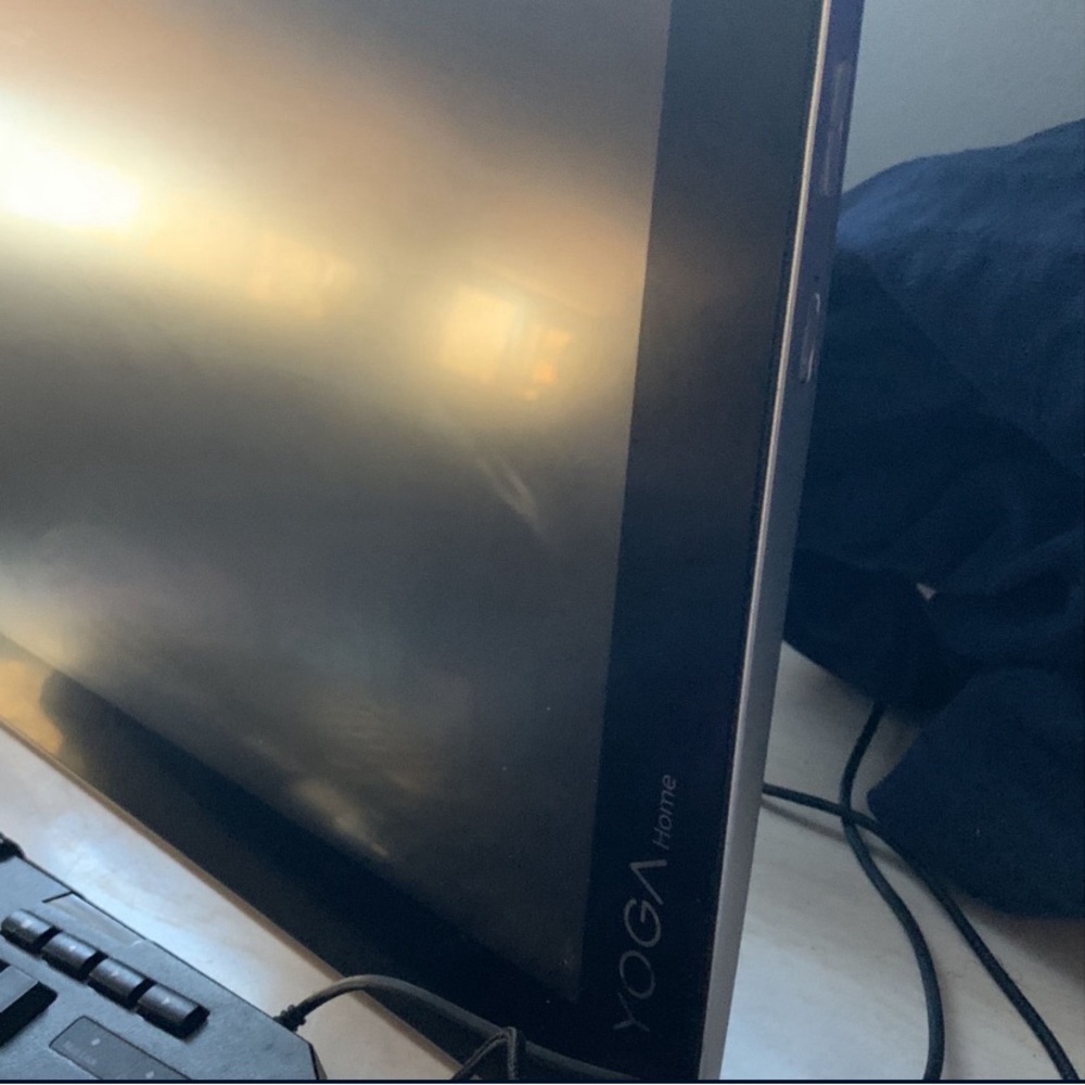 Lenovo Yoga Home 900